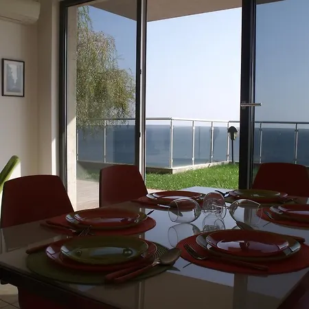 Hébergement de vacances The House